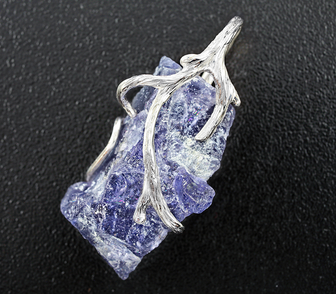 Серебро 925 Кулон с необработанным иолитом