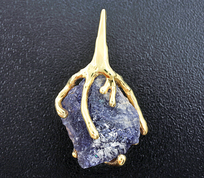 Серебро 925 Кулон с необработанным иолитом