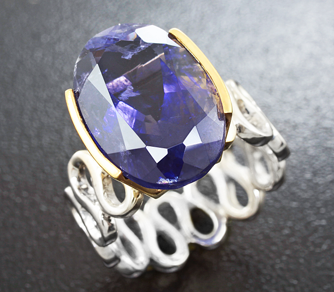 Серебро 925 Кольцо c иолитом