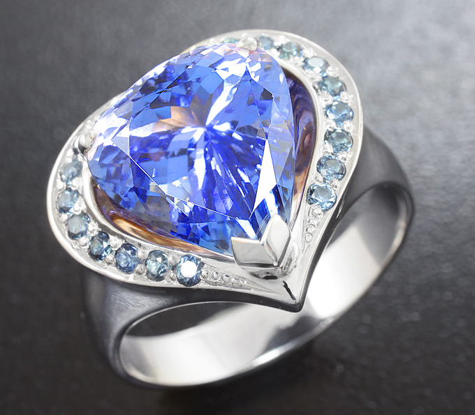 Серебро 925 Кольцо c танзанитом и синими сапфирами