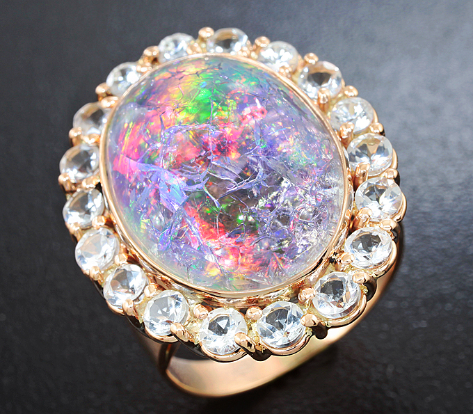 Золото Кольцо c кристаллическим Welo опалом и лейкосапфирами
