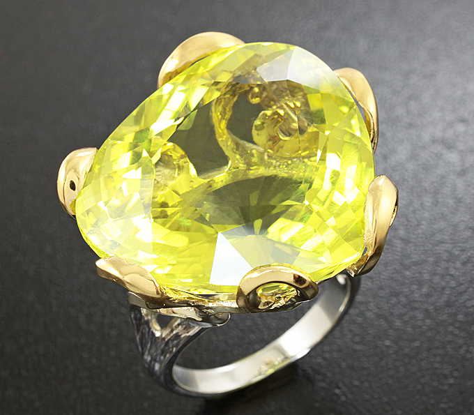 Серебро 925 Кольцо c крупным лимонным цитрином