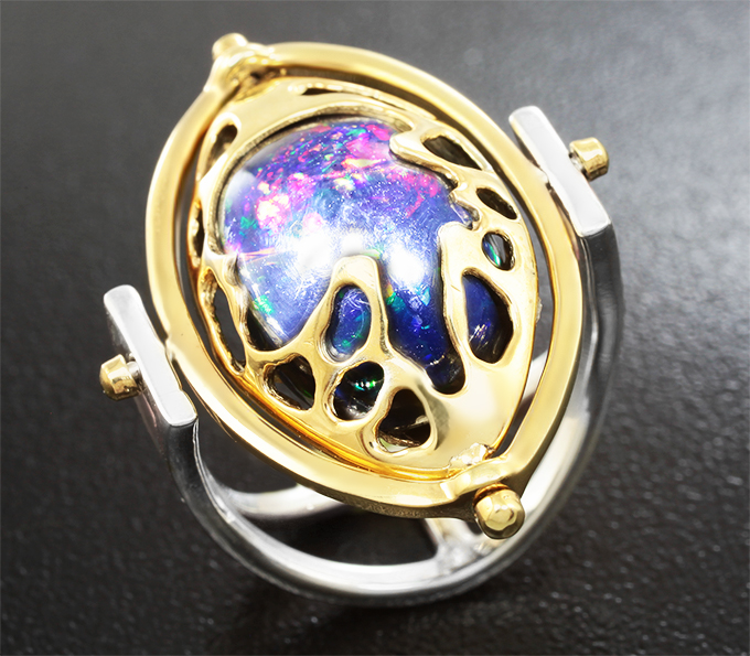 Серебро 925 Кольцо-кулон с кристаллическим черным опалом 6 карат