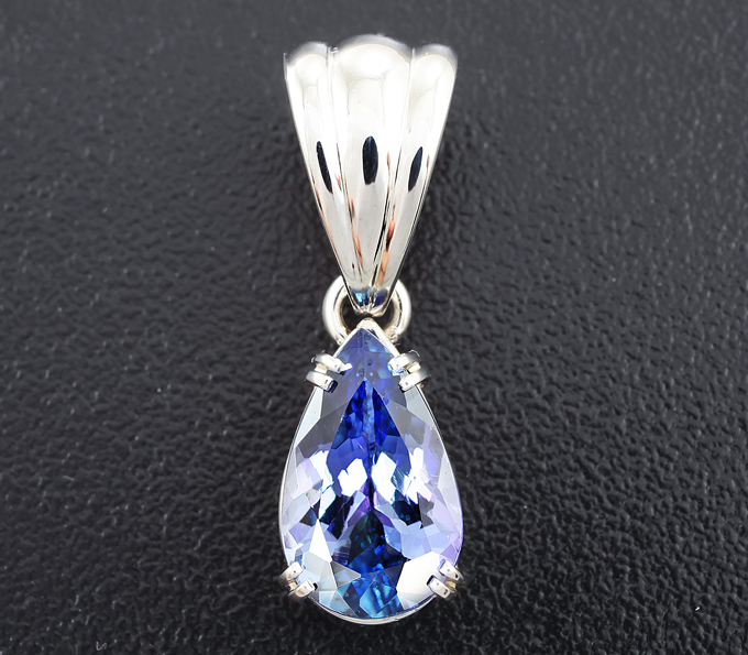 Золото Кулон с танзанитом