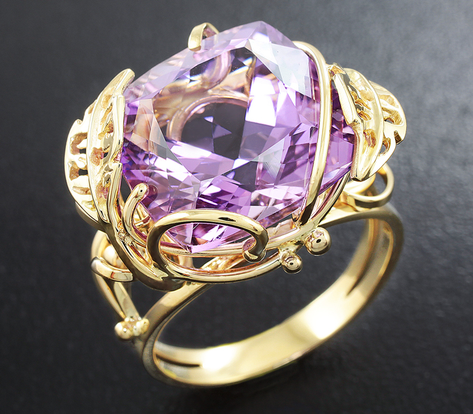 Золото Кольцо c аметистом