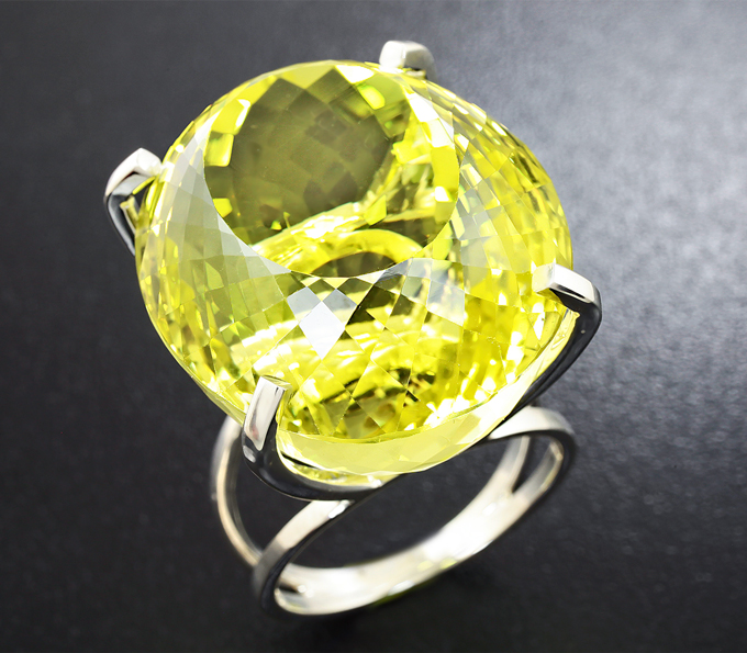 Серебро 925 Кольцо c лимонным цитрином