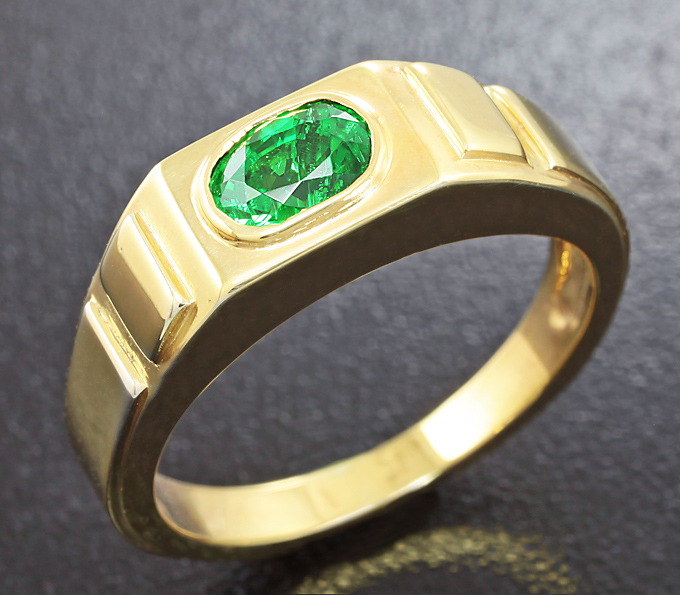 Серебро 925 Кольцо c цаворитом гранатом топового цвета