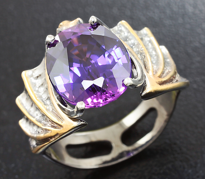 Серебро 925 Кольцо c лабораторным сапфиром