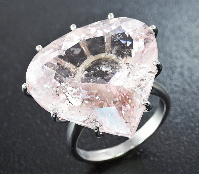 Серебро 925 Кольцо c морганитом редкого размера