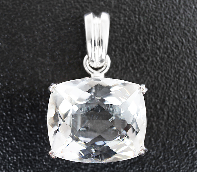 Серебро 925 Кулон с петалитом