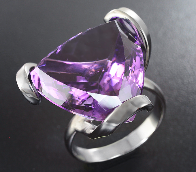 Серебро 925 Кольцо c боливийским аметистом