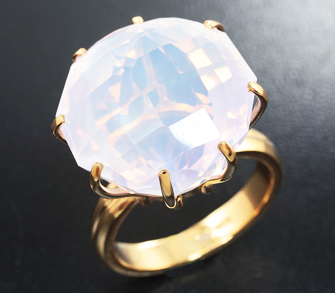 Серебро 925 Кольцо c лавандовым аметистом эффектной огранки