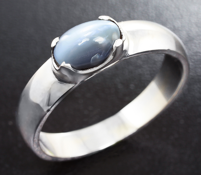 Серебро 925 Кольцо c хризобериллом