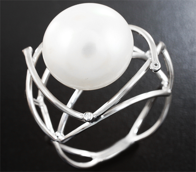 Золото Золотое кольцо с морской жемчужиной! Исключительный люстр