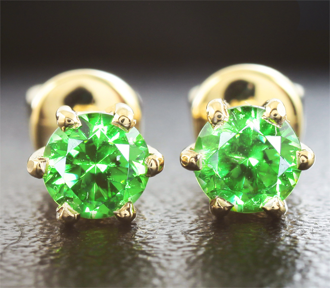 Золото Пусеты с демантоидами