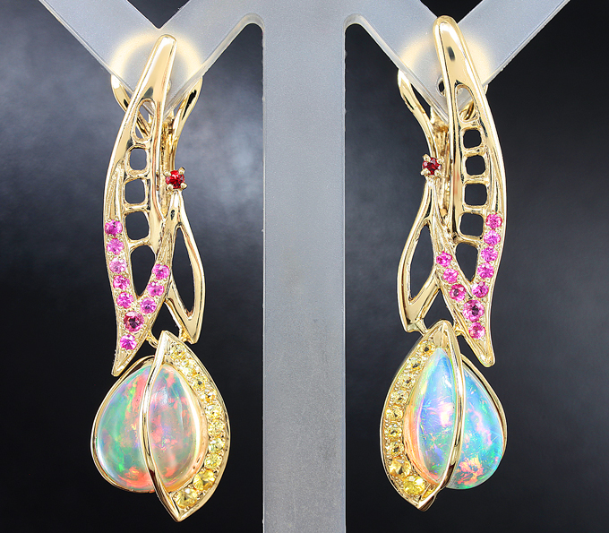 Золото Серьги с кристаллическими эфиопскими опалами, цитринами и розовыми сапфирами