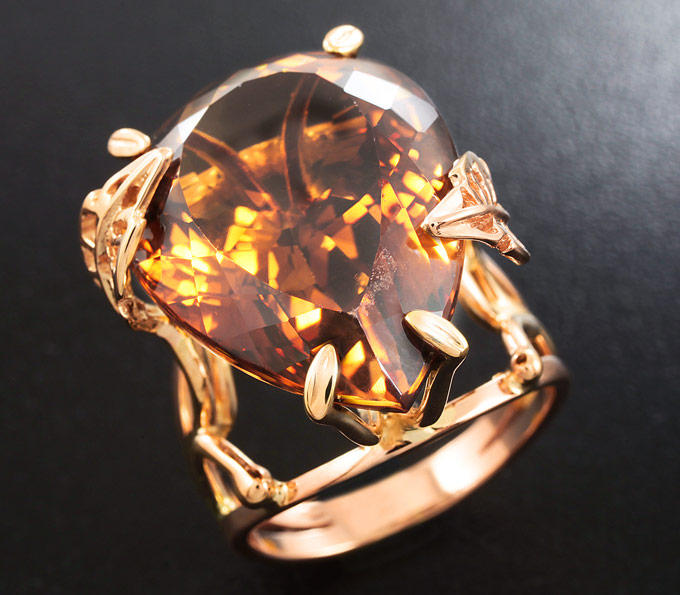 Золото Кольцо с империал топазом