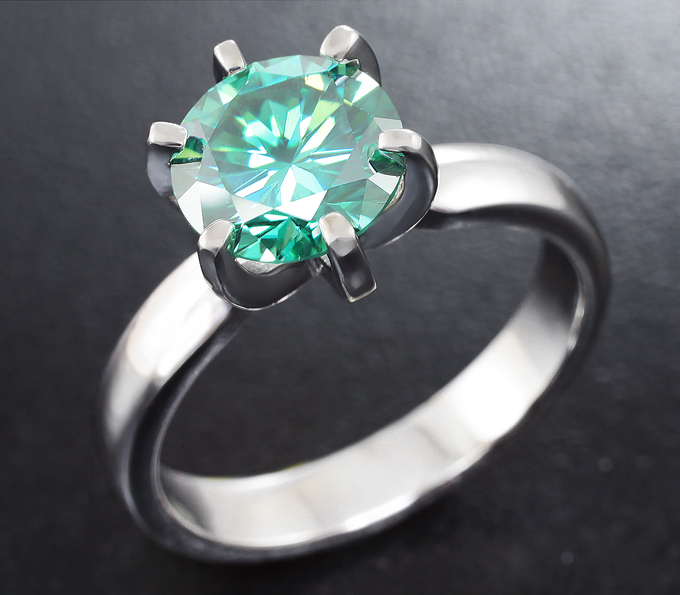 Серебро 925 Кольцо c зеленым муассанитом