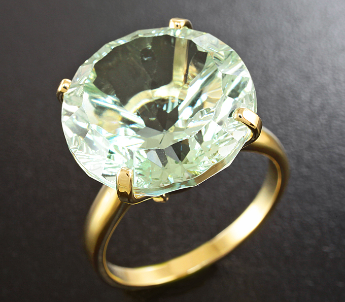 Золото Кольцо с зеленым аметистом авторской огранки