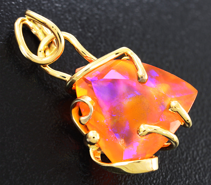 Золото Кулон с мексиканским огненным опалом
