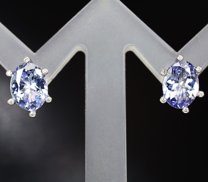 Золото Пусеты с танзанитами и бриллиантами