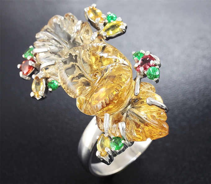 Серебро 925 Кольцо-трансформер c резным цитрином, цаворитами и сапфирами