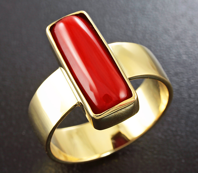 Золото Кольцо с кораллом