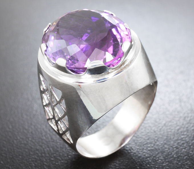 Серебро 925 Кольцо c аметистом