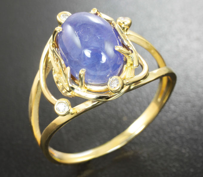 Золото Кольцо с танзанитом и бриллиантами
