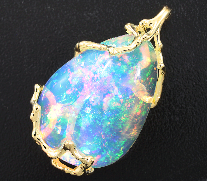 Золото Кулон с кристаллическим эфиопским опалом