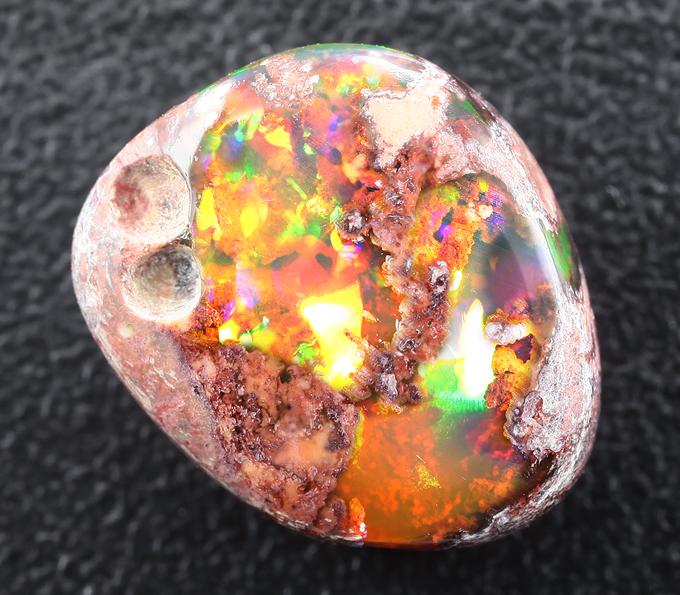 Мексиканский jelly опал 8,29 карат