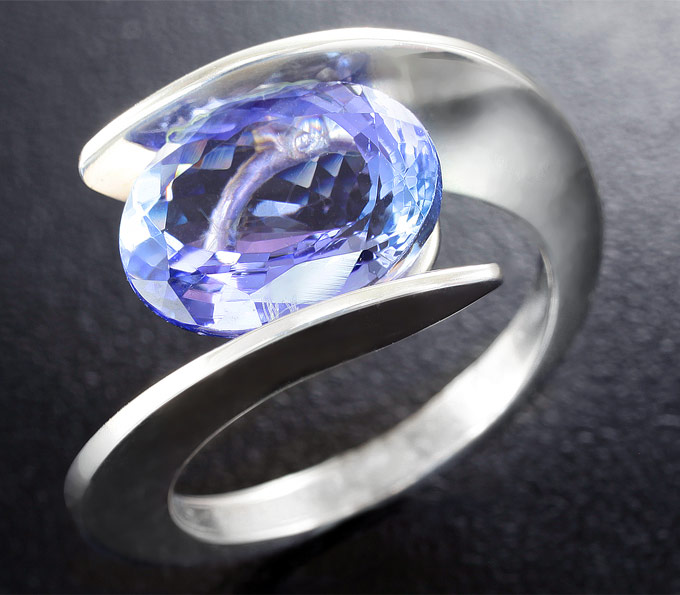 Серебро 925 Кольцо c танзанитом