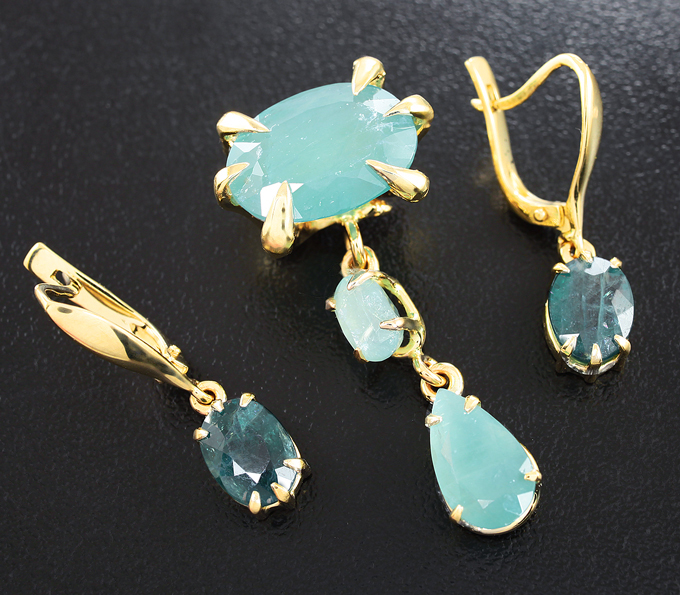 Золото Комплект с грандидьеритами