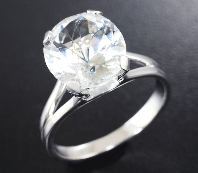 Золото Кольцо с фенакитом