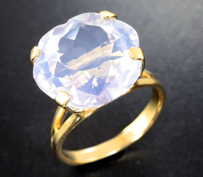Золото Кольцо с лавандовым аметистом авторской огранки