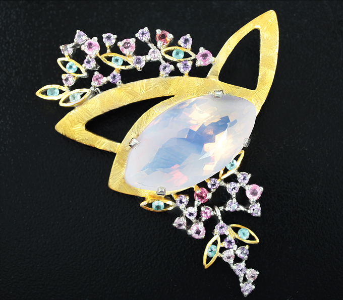 Серебро 925 Брошь с лавандовым аметистом и самоцветами