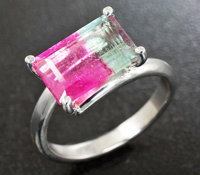 Серебро 925 Кольцо c арбузным турмалином