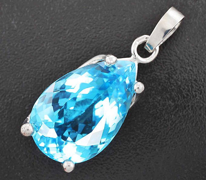 Серебро 925 Кулон с чистейшим крупным топазом