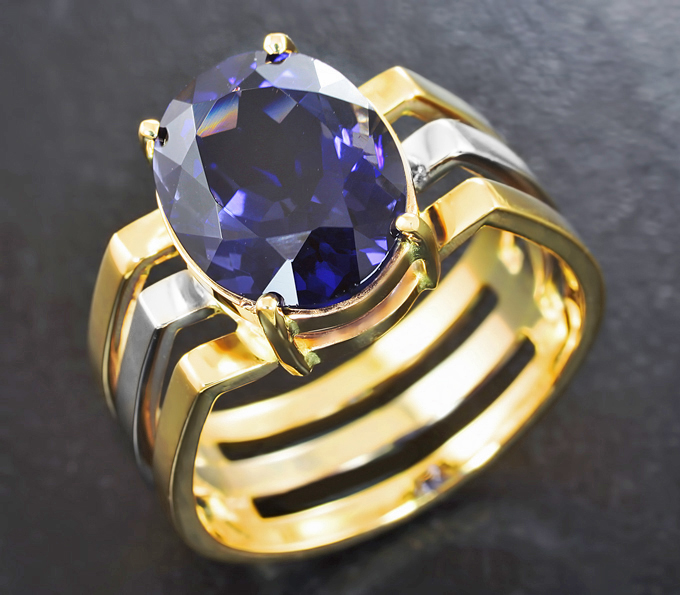 Золото Кольцо с иолитом