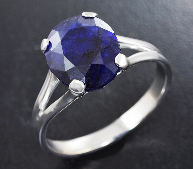 Серебро 925 Кольцо c синим сапфиром