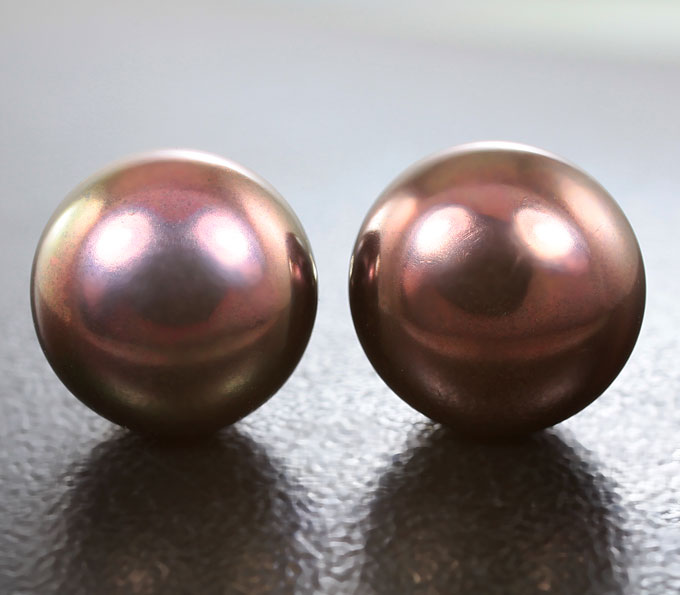 Золото Пусеты с цветными морскими жемчужинами