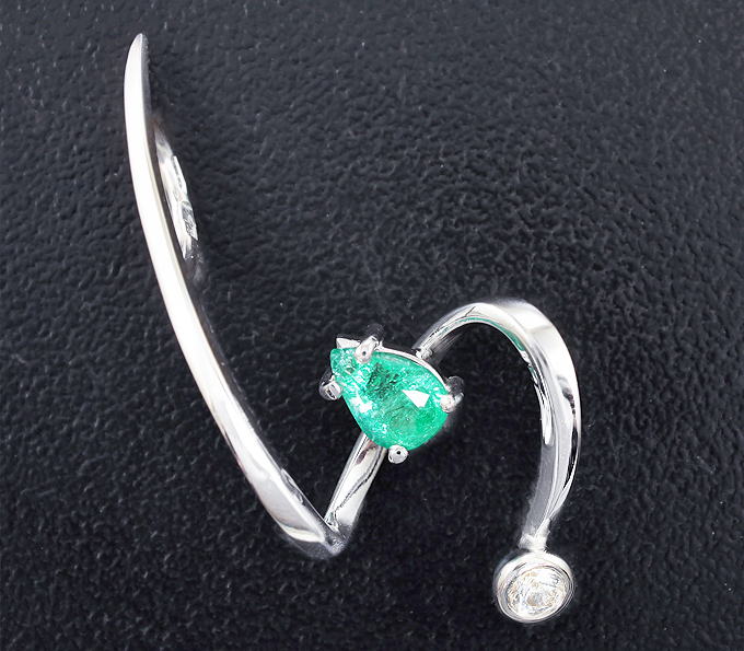 Золото Кулон с параиба турмалином и лейкосапфиром