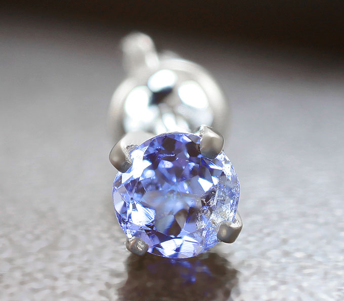 Золото Пусета с танзанитом