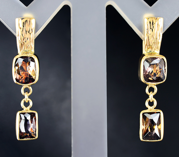 Золото Серьги с аксинитами