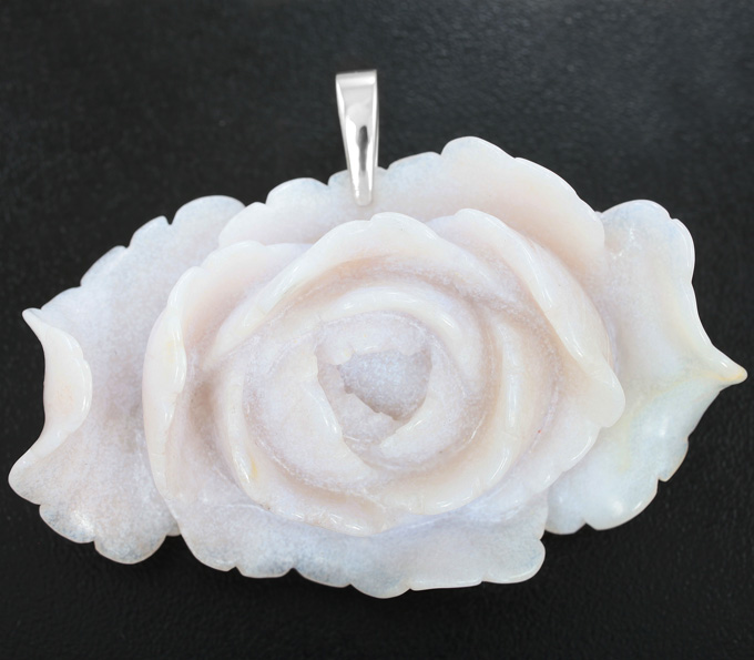 Серебро 925 Миниатюра-подвеска «Пион» из цельного агата с серебряной петлей