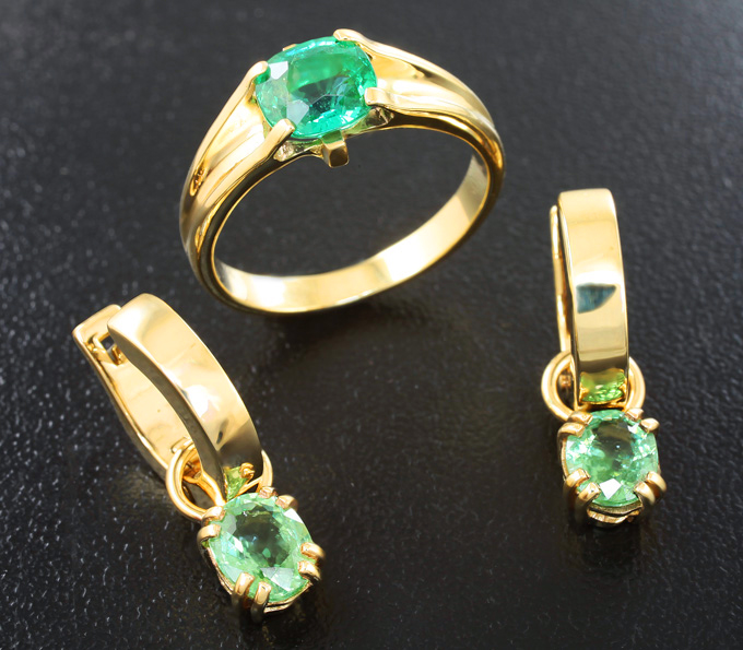 Золото Комплект с турмалинами