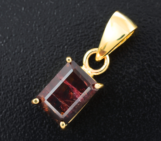 Золото Кулон с забайкальским турмалином