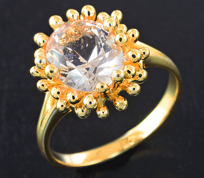 Золото Кольцо c бурятским воробьевитом