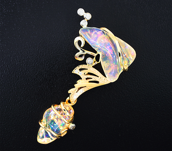Золото Кулон с кристаллическими эфиопскими опалами и бриллиантами