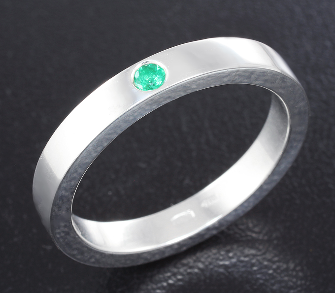 Серебро 925 Кольцо c изумрудом